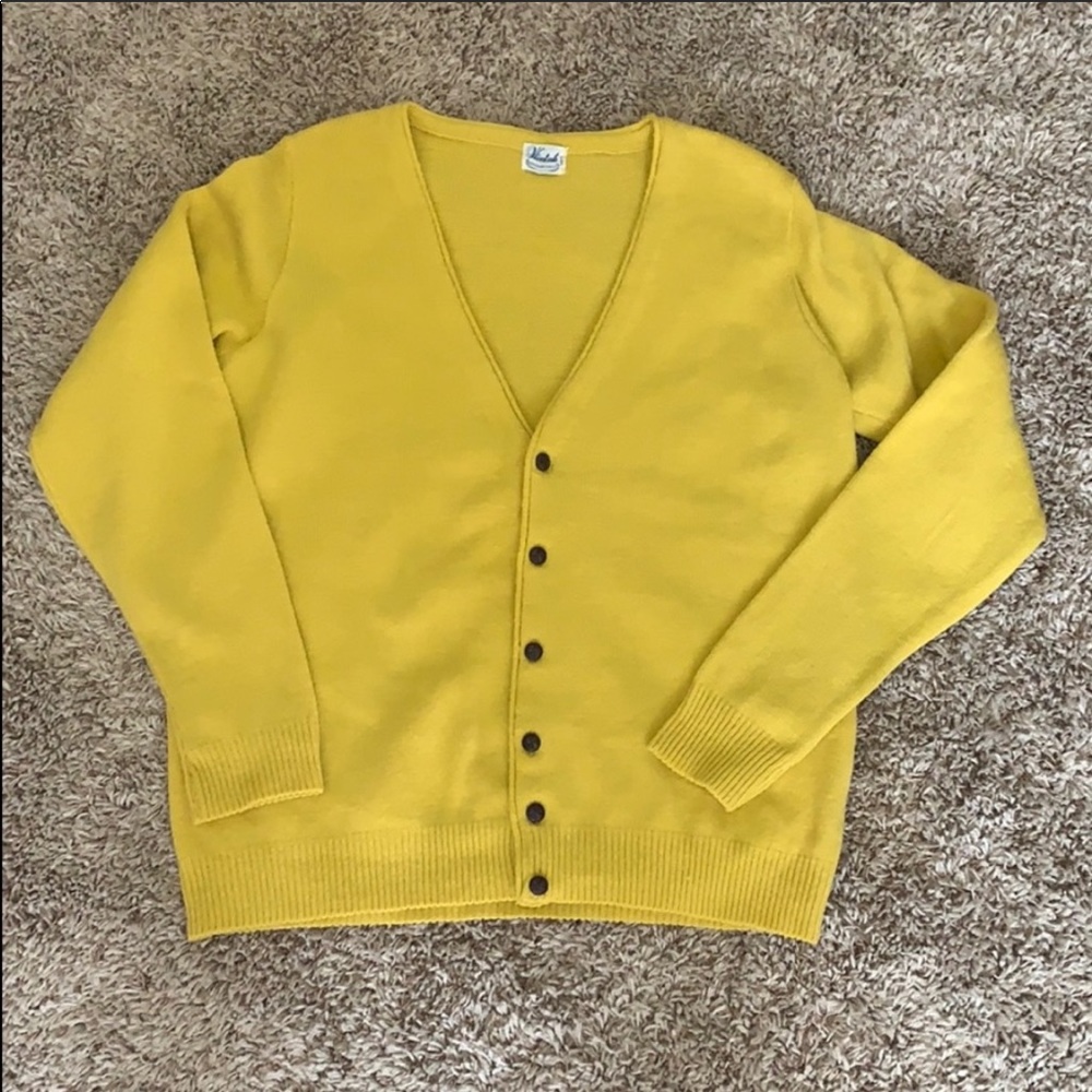 Wintuk Vintage Cardigan